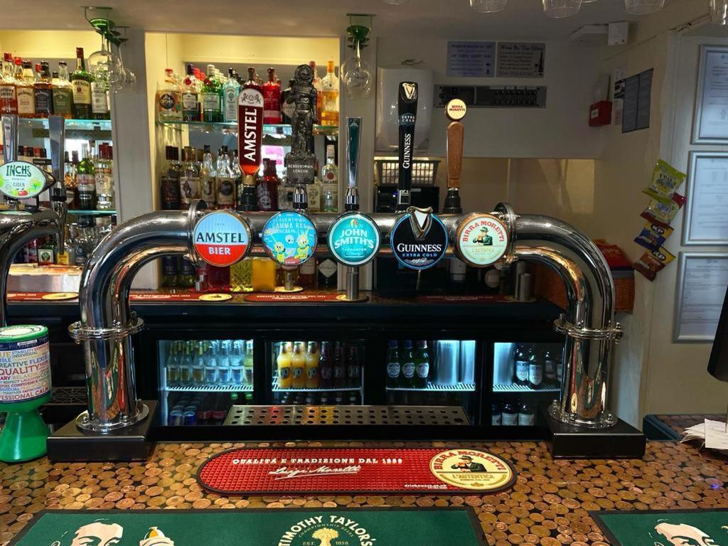 Rose & Crown Rooms Beverley Ngoại thất bức ảnh